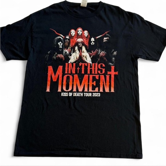 In This Moment “Kiss Of Death” 2023 Tour T-shirt Medium - Picture 1 of 5